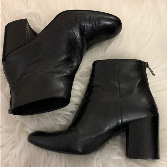 Stuart Weitzman Shoes - Stuart Weizmann Booties